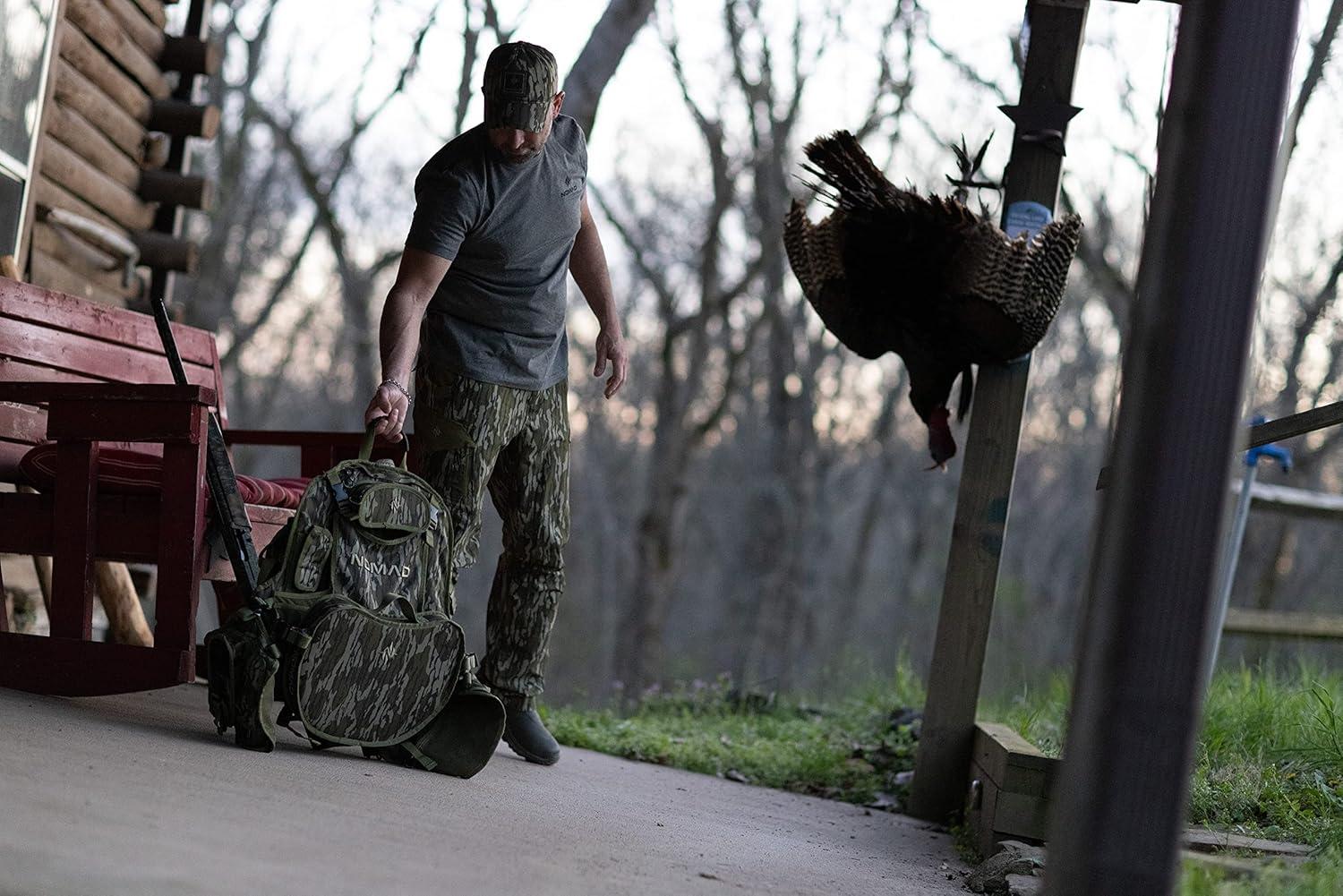 imageNomad Mens Killin Time Turkey Vest Camo Turkey Hunting Vest Mossy Oak Bottomland One Size