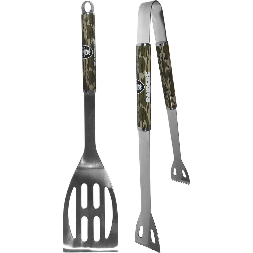 imageNFL Siskiyou Sports Fan Shop Las Vegas Raiders 2 pc BBQ Set wMossy Oak Camo One Size Green
