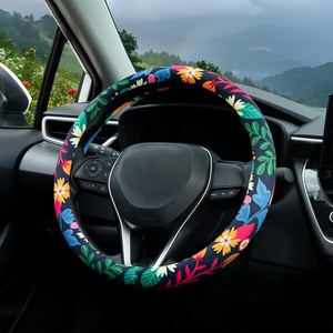Mossy Oak Shadow Grass Blades Steering Wheel Cover Auto Steering Wheel Protector, Anti-Slip, Breathable, Absorbing Sweat, Universal Camo Car Accessories 14.5–15 inch,Fit for Most Car, Trucks, SUV(Strawberry Colorful Floral)