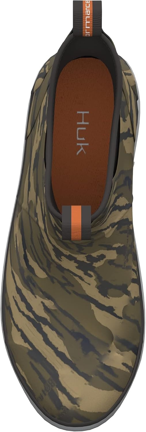 image:imageHUK mens Rogue Wave Shoe Highperformance Fishing amp Deck BootCamo Mossy Oak Bottomland